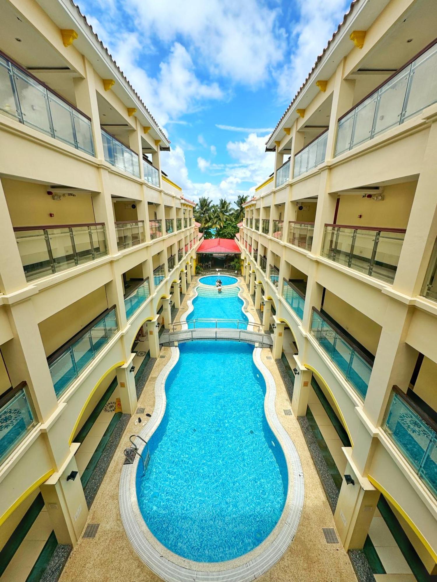 Golden Phoenix Hotel Boracay Manoc-Manoc Buitenkant foto