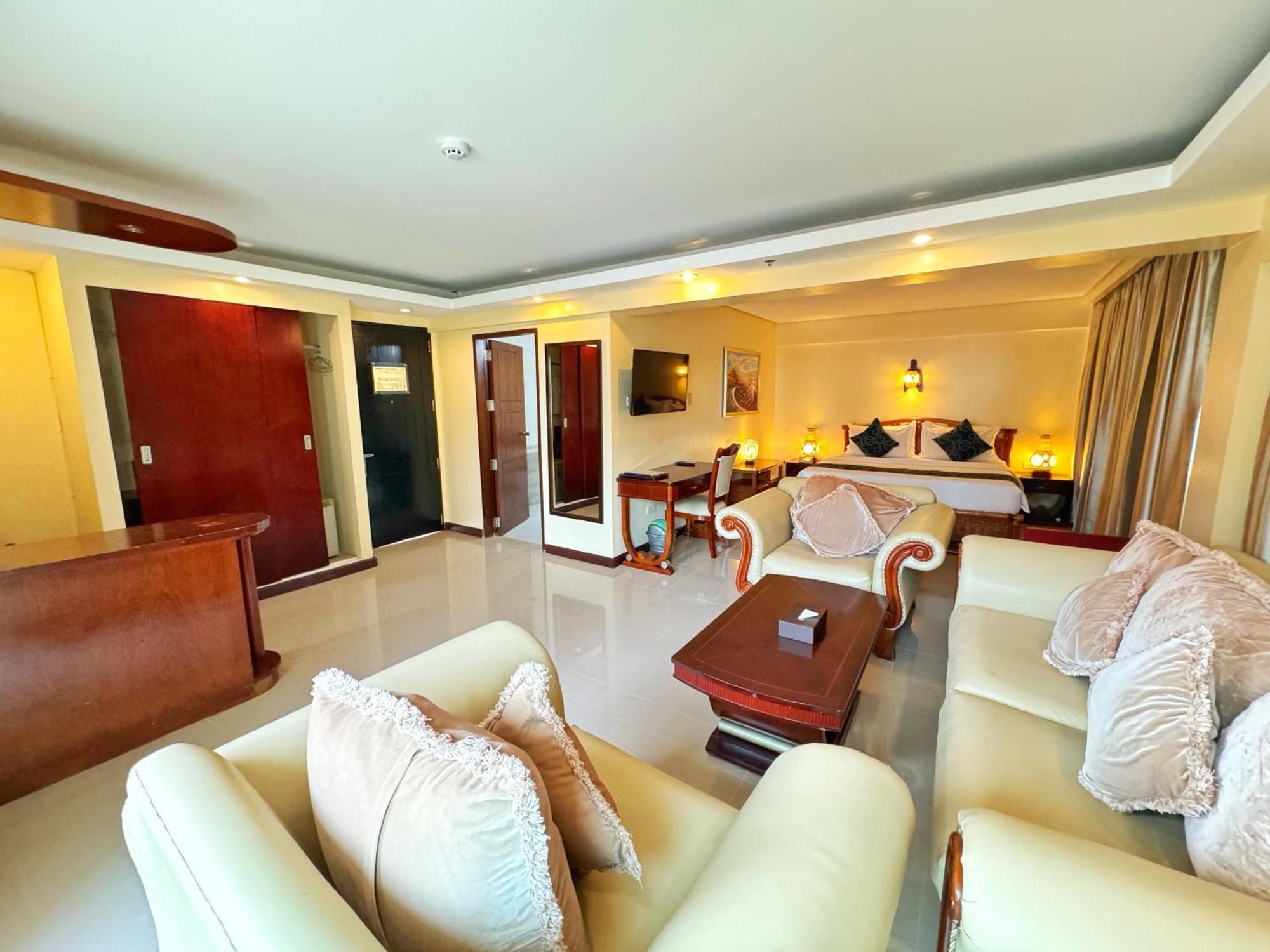 Golden Phoenix Hotel Boracay Manoc-Manoc Buitenkant foto