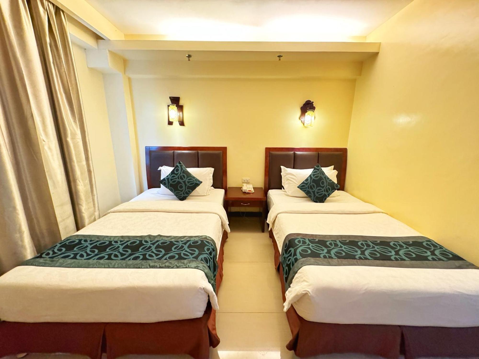 Golden Phoenix Hotel Boracay Manoc-Manoc Buitenkant foto
