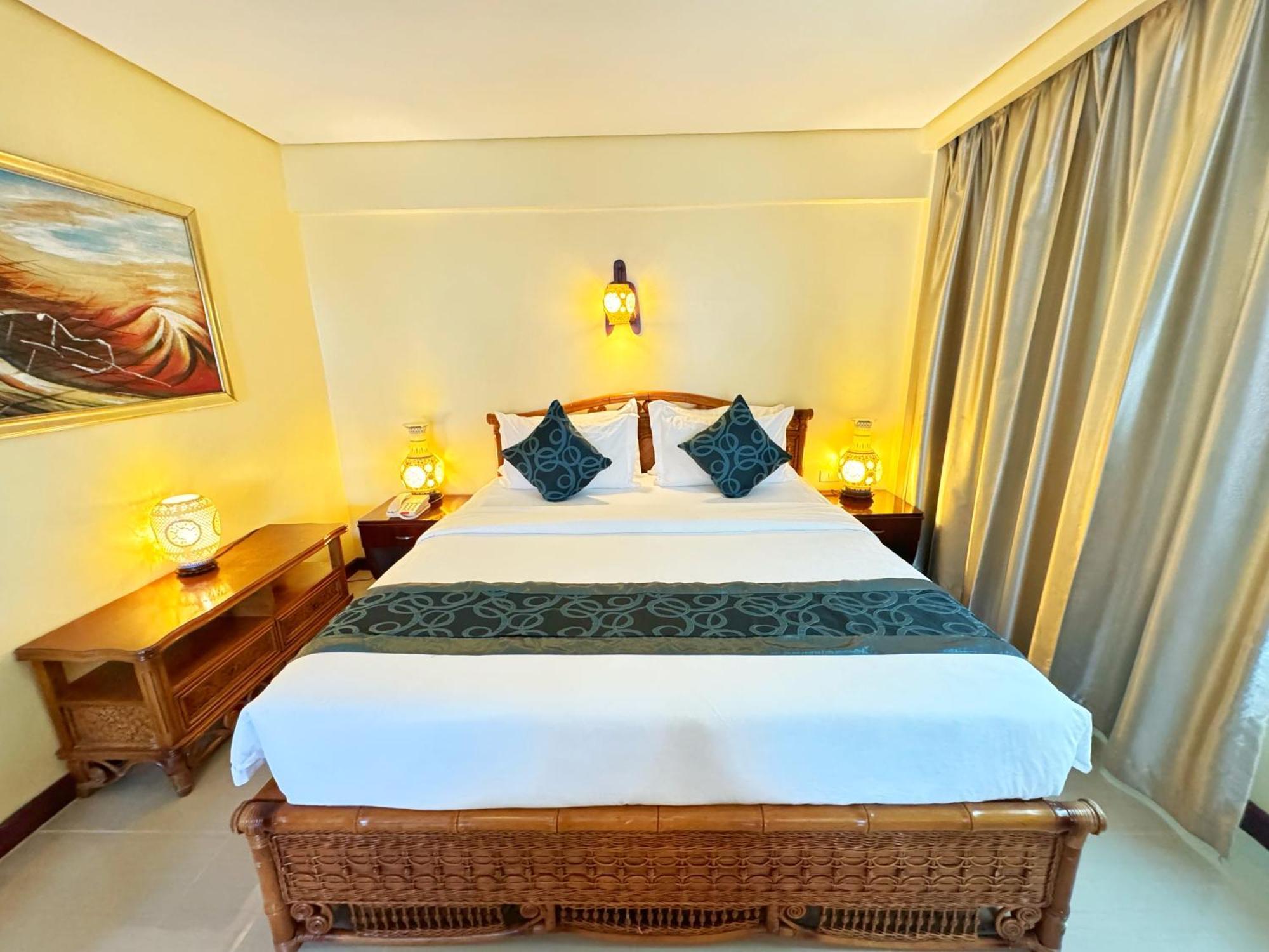 Golden Phoenix Hotel Boracay Manoc-Manoc Buitenkant foto