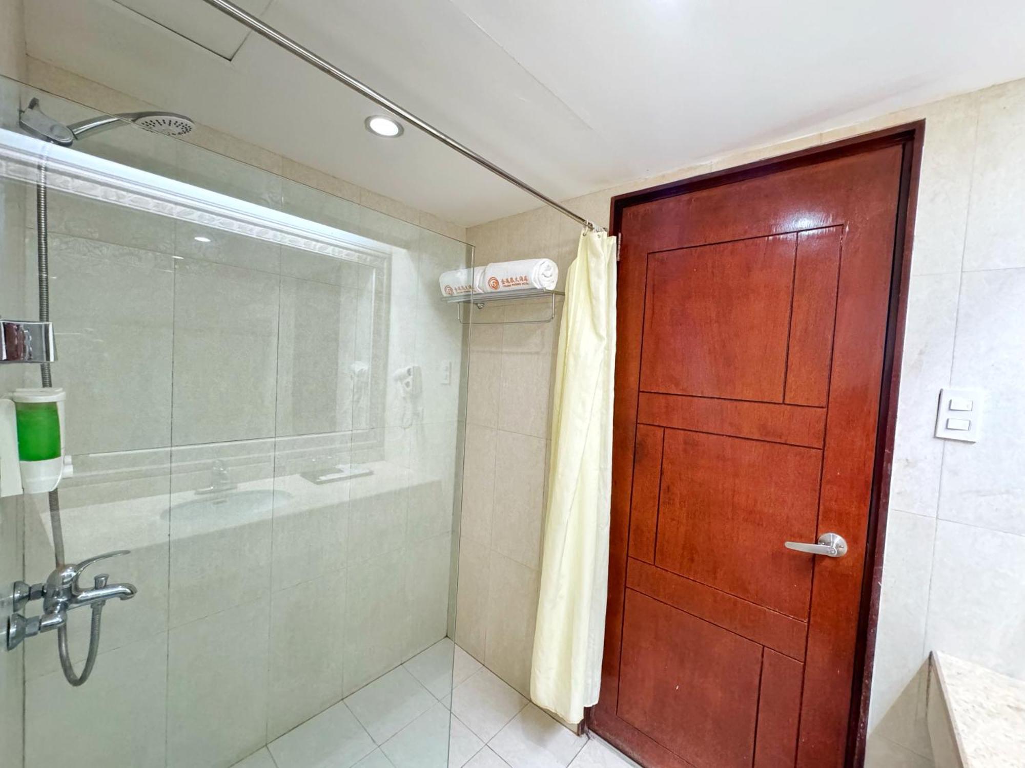 Golden Phoenix Hotel Boracay Manoc-Manoc Buitenkant foto