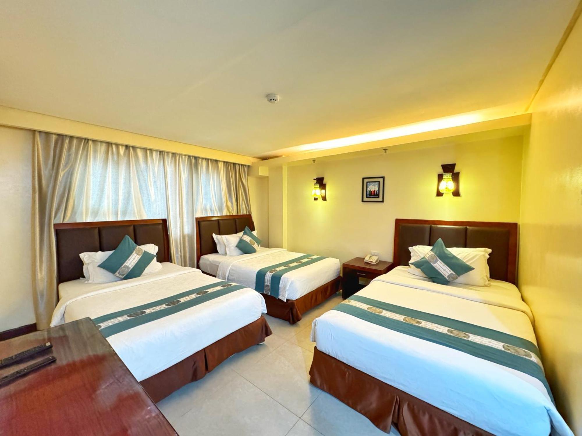 Golden Phoenix Hotel Boracay Manoc-Manoc Buitenkant foto